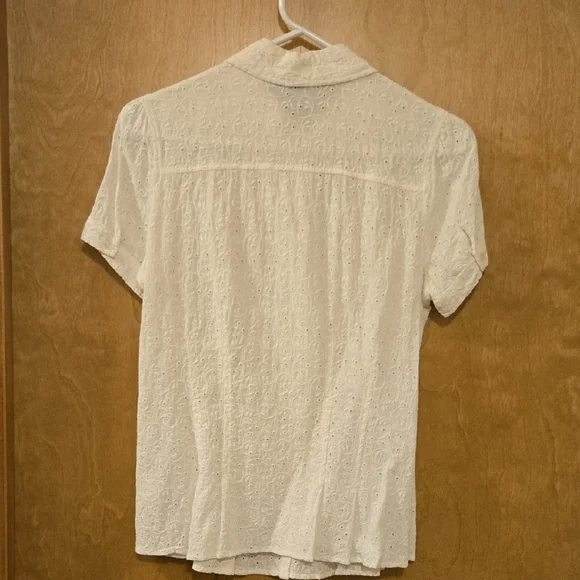Apt. 9 Women's White Eyelet Button Down Shirt - Picture 3 of 4